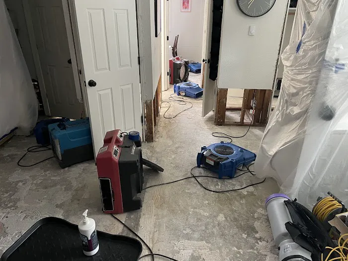 Aqua Damage Restoration LLC Picture 1