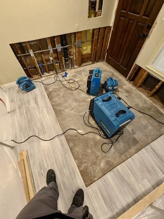 Crane Water Damage Restoration Experts Picture 5