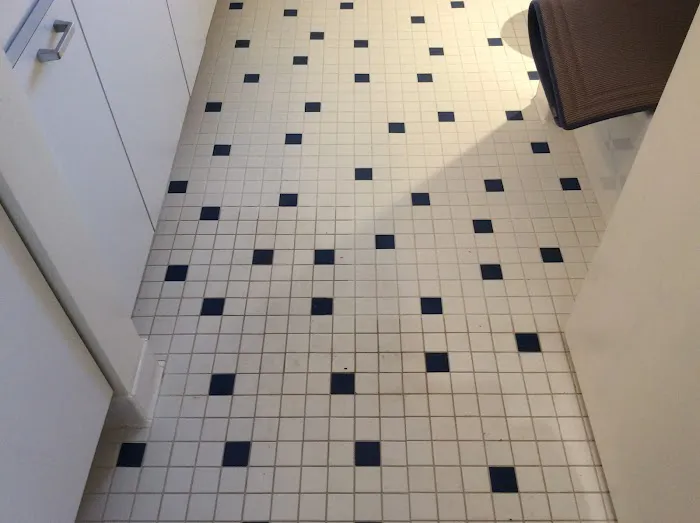 The Grout Medic of Omaha Picture 3