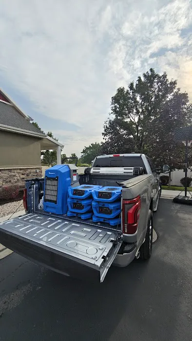 4 Seasons Restoration LLC Picture 1