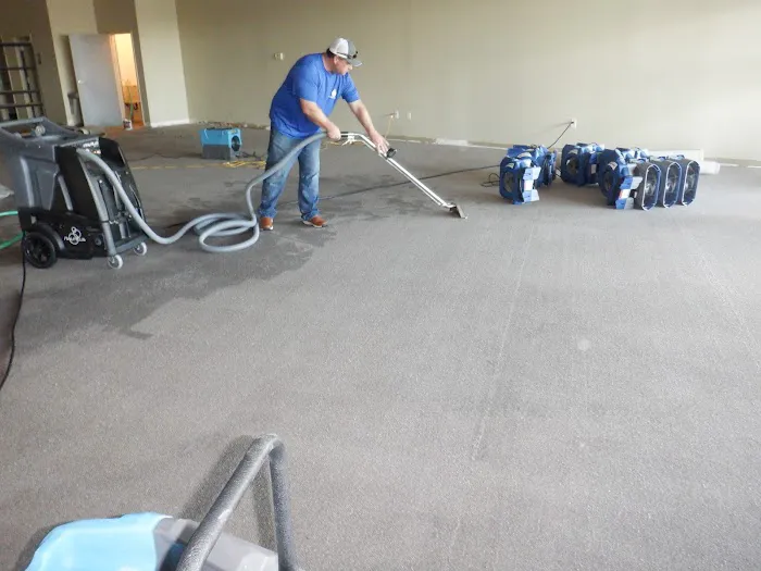 Floodsmen Disaster Cleanup Picture 7