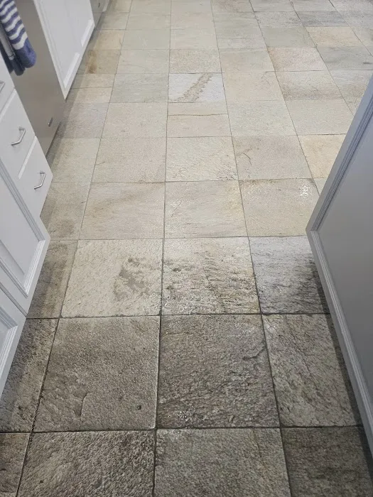 Kelly’s Carpet Cleaning Picture 4