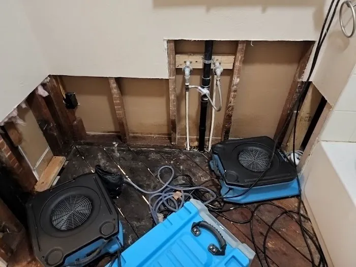 All Hours Cleaning & Restoration Picture 6