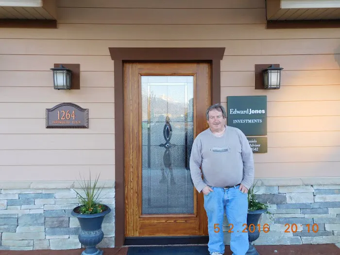 New Life Painters Picture 6