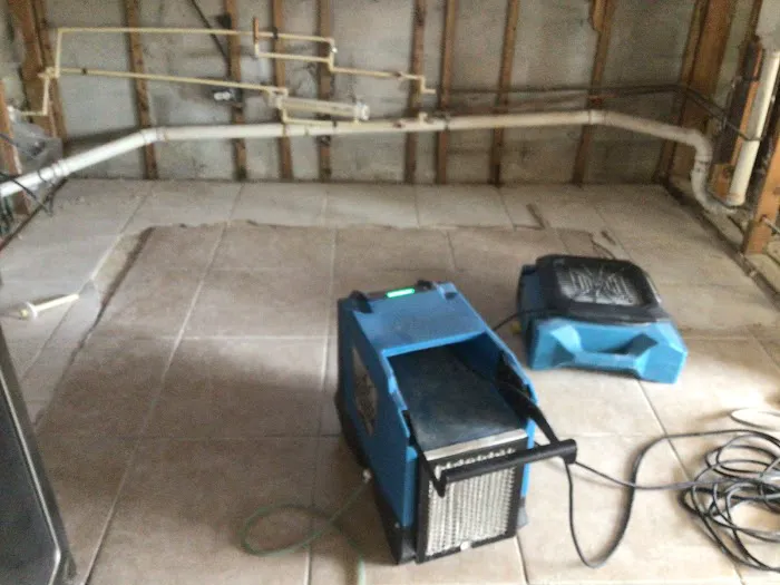 RestoPros of North Orlando Picture 3