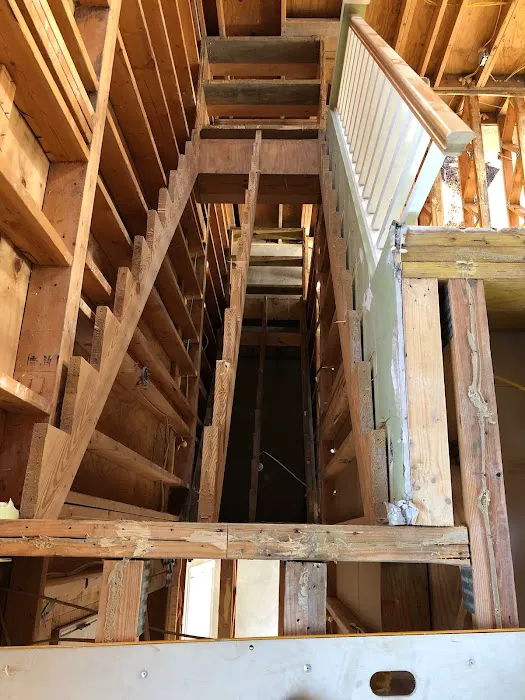 Industry Icon Cleaning & Resoration Inc Picture 4