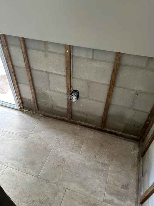 Unlimited Restoration Specialist Inc Picture 5