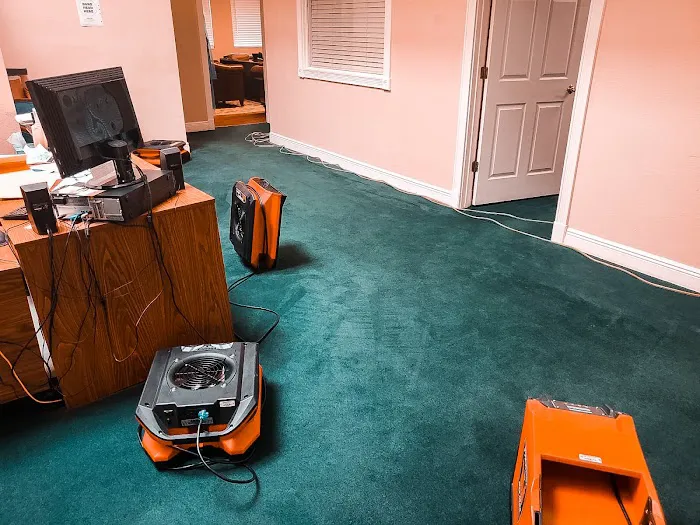 Construemax Property Restoration & General Contractor Picture 4