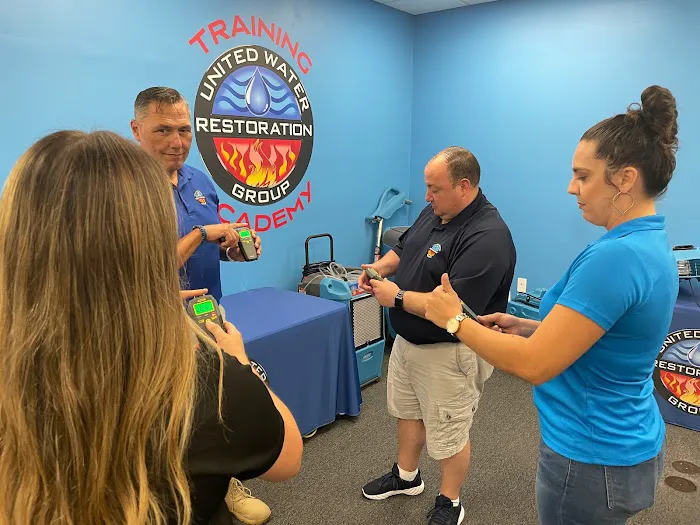 United Water Restoration Franchise Picture 4