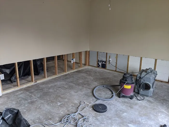 Pure Maintenance Mold Remediation Picture 1