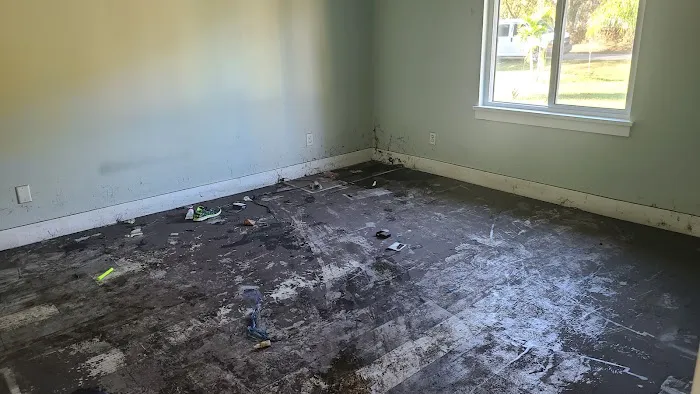 Premium Water Restoriation Picture 5