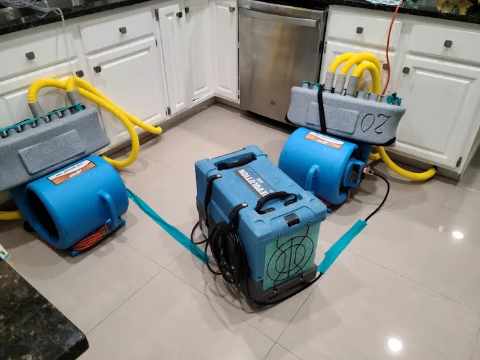 Premium Water Restoriation Picture 8