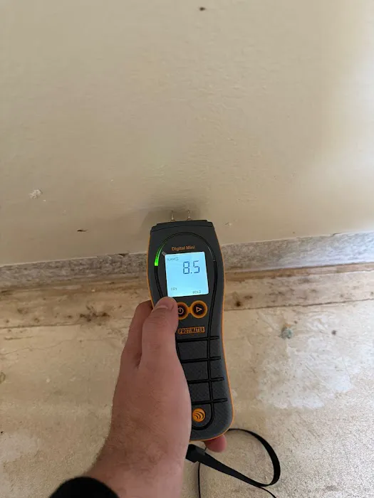 Varela Restoration LLC Picture 1