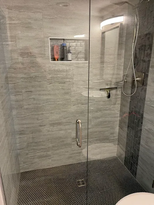 Lalane's Restoration & Remodeling Picture 10