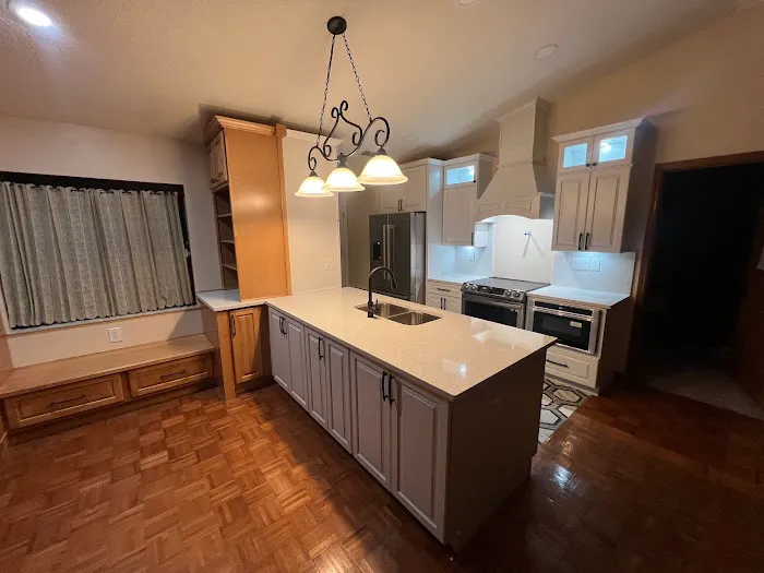 Lalane's Restoration & Remodeling Picture 5