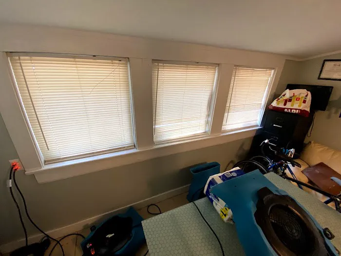 Urgent, LLC Picture 6