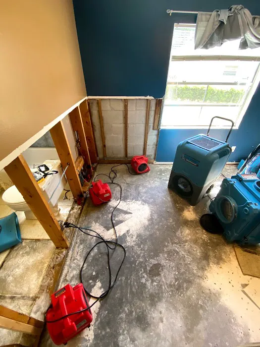 Urgent, LLC Picture 3