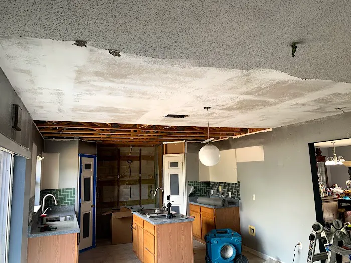 Urgent, LLC Picture 8