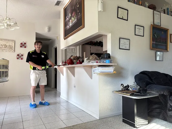 Steam Master Cleaning & Restoration Picture 5