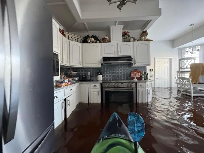 360 Restoration & Construction Picture 2