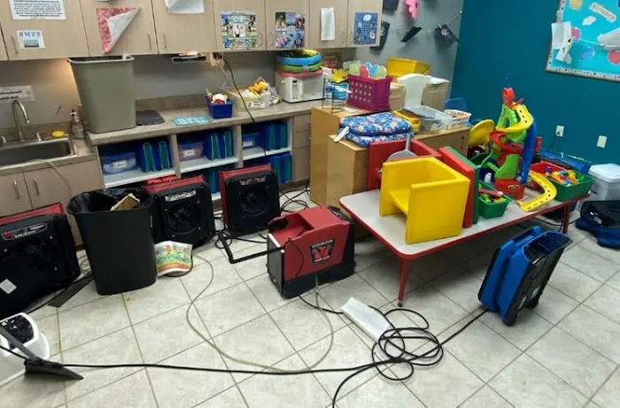 Nexus Water Damage Restoration Tampa Picture 2