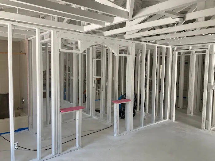 Big Easy Restoration Picture 2