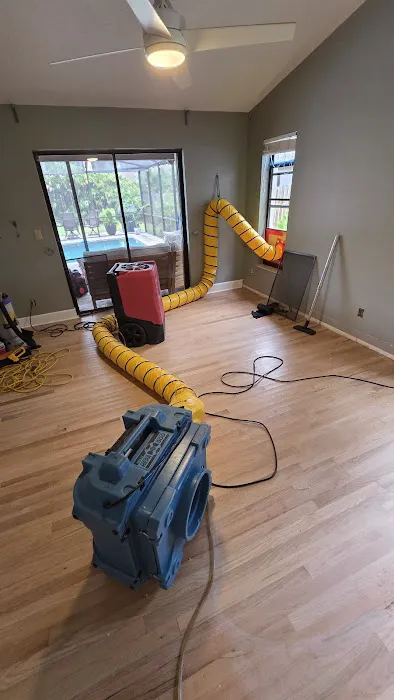 Chris' Carpet Service & Water Restoration Picture 7