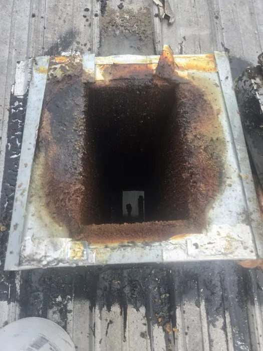 Mr. Xtreme Electric and Hood Cleaning Picture 3