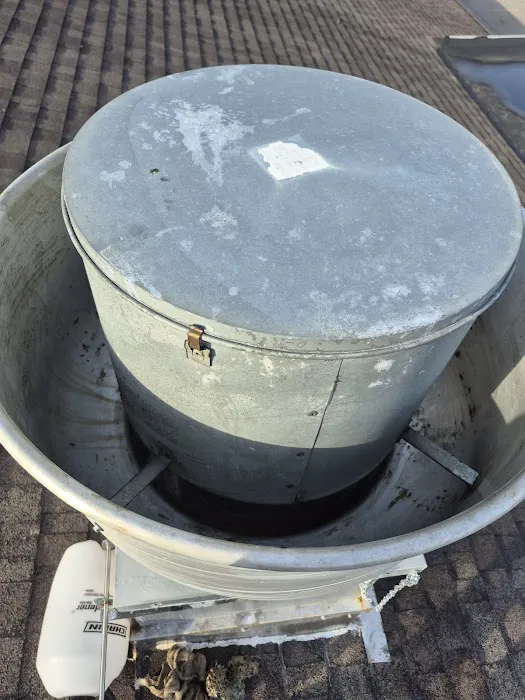 Mr. Xtreme Electric and Hood Cleaning Picture 10