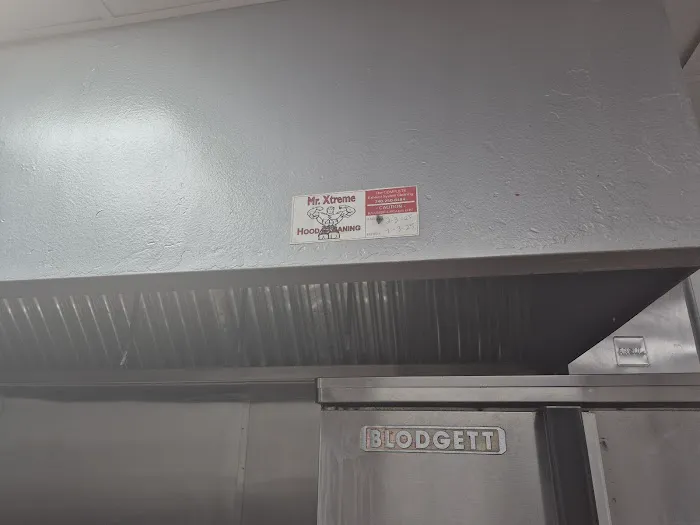 Mr. Xtreme Electric and Hood Cleaning Picture 2