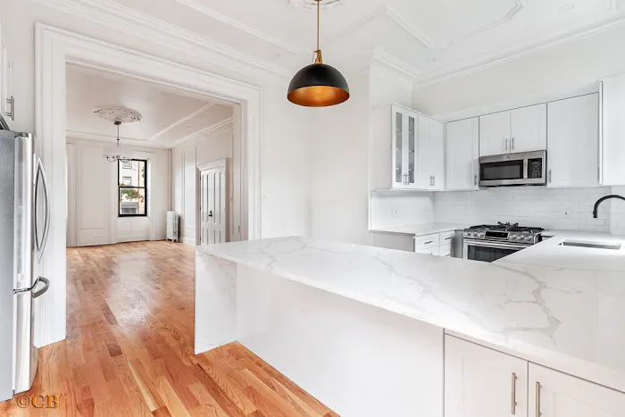 Drake's Construction & Restoration Picture 9