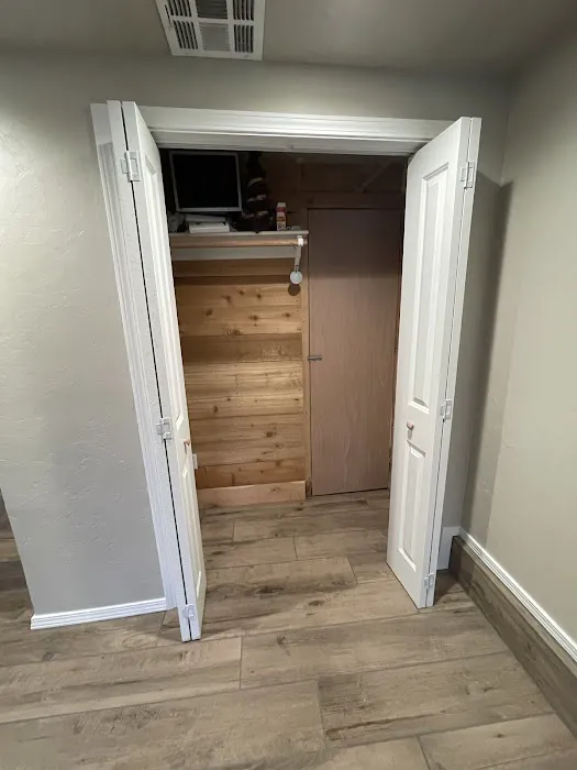 Red Prairie Restoration and Remodeling Picture 1