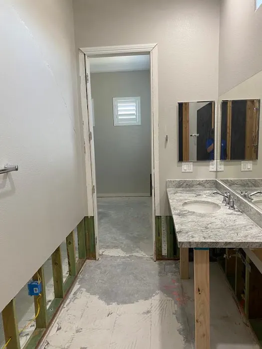 Water Damage Professionals Picture 6