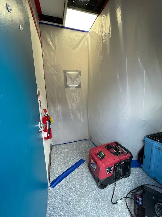 AMERICAN FLOOD RESPONSE, LLC Lic.0090864 Picture 5