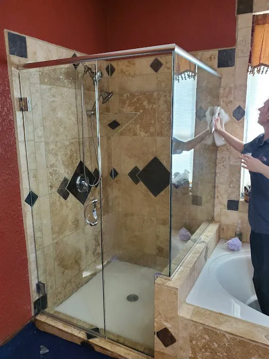 Mr. Power Clean Picture 10