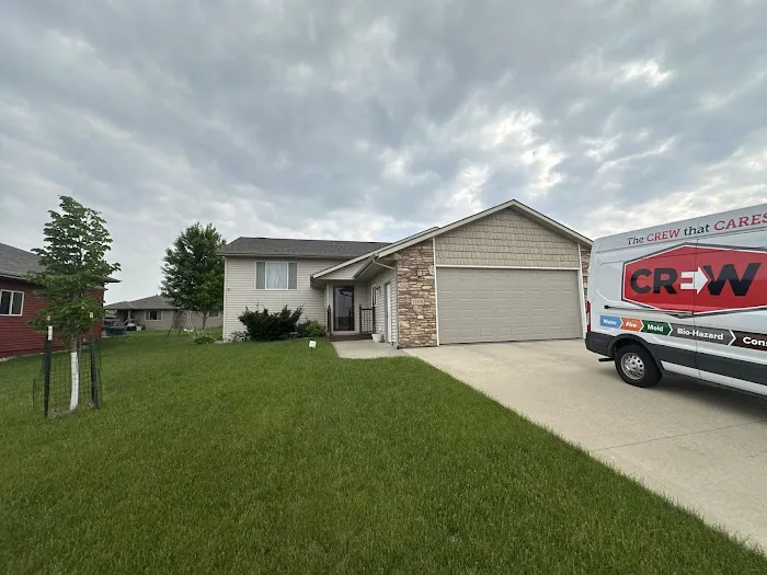 Crew Restoration & Construction Inc. Picture 8