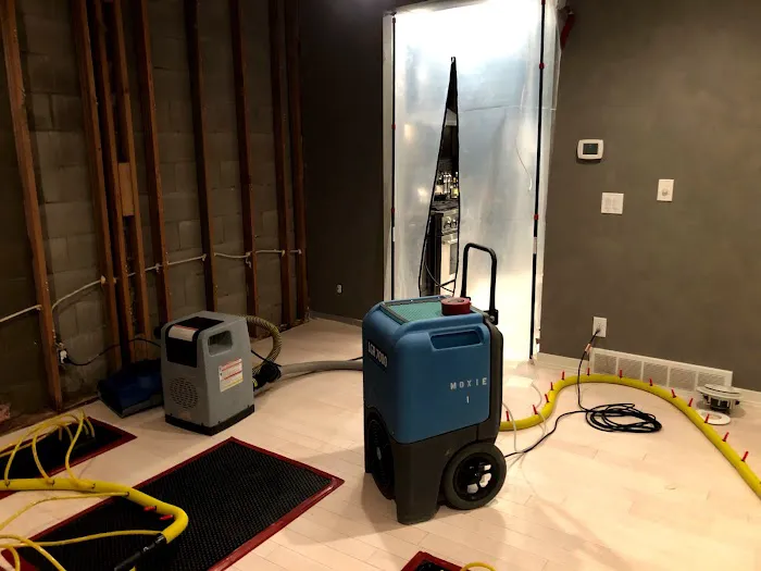 Moxie Services, Inc. Picture 1