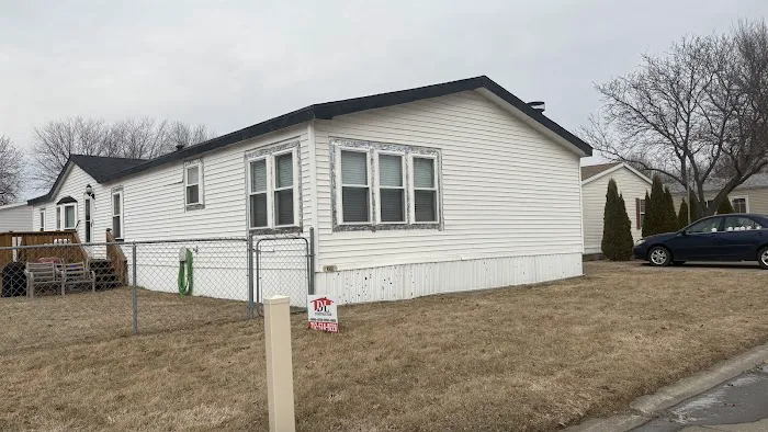 DL Roofing & Construction Picture 2