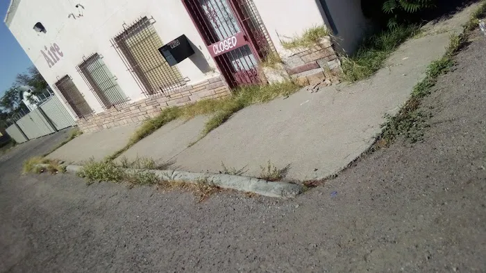 A Striking Image Water Damage, Cleaning Carpet, Tile & Upholstery Picture 1