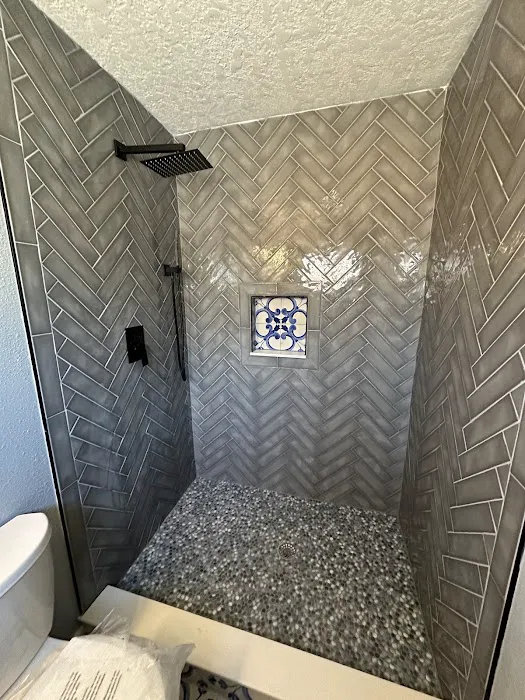 Moy Construction & Remodeling LLC Picture 8