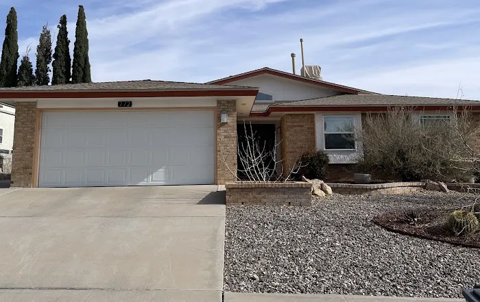 Smith & Ramirez Roofing Picture 1