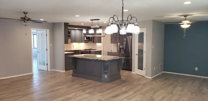 Sun City Builders & Remodeling Company Picture 4