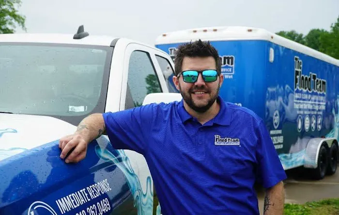 The Flood Team Picture 10