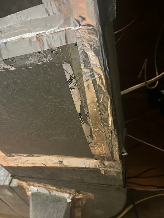 Midwest Carpet and Duct cleaning/Restoration Picture 4