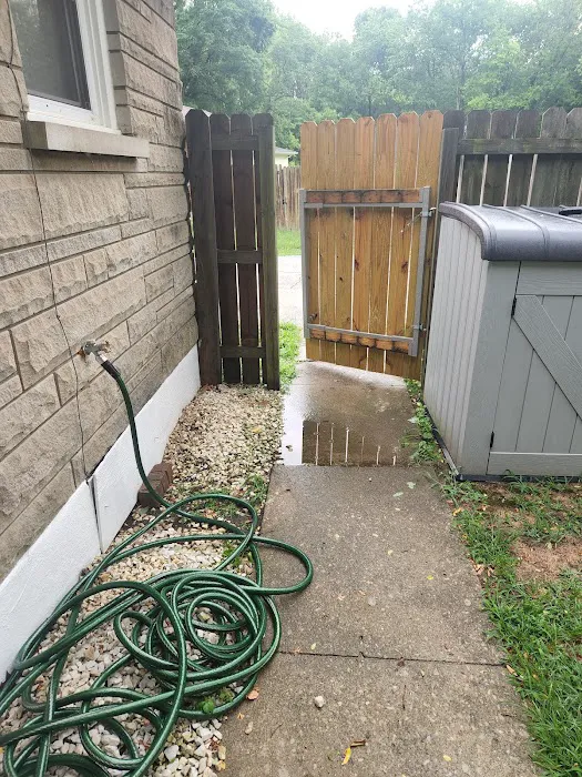 Crawlspace Medic of Louisville Picture 2