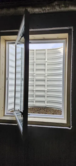 Lionel Water Proofing Picture 8