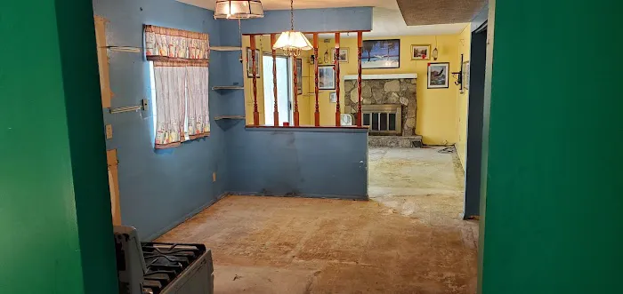 Econ Biohazard Services Picture 5