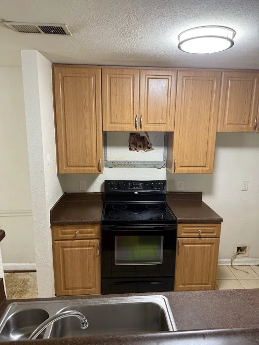 Econ Biohazard Services Picture 9