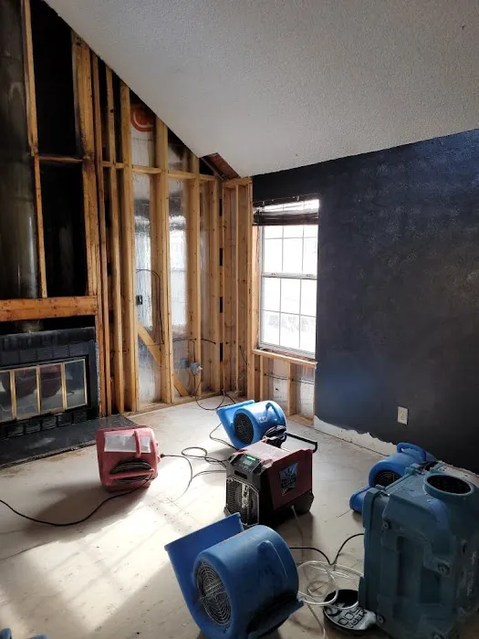 Deep Water Emergency Services & Restoration Picture 9