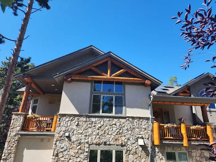 Tuks Restoration LLC Picture 1